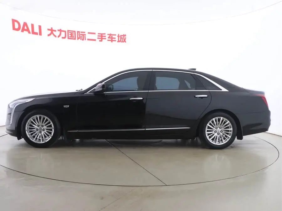 كاديلاك CT6 2021 28T النخبة