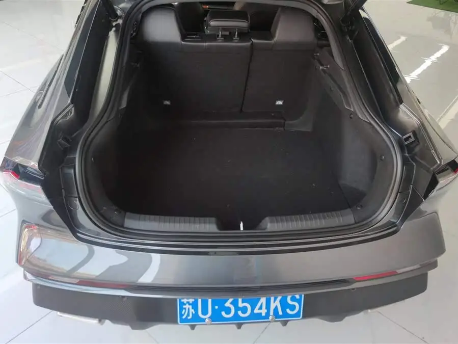 Changan UNI-V 2024 1.5T Premium