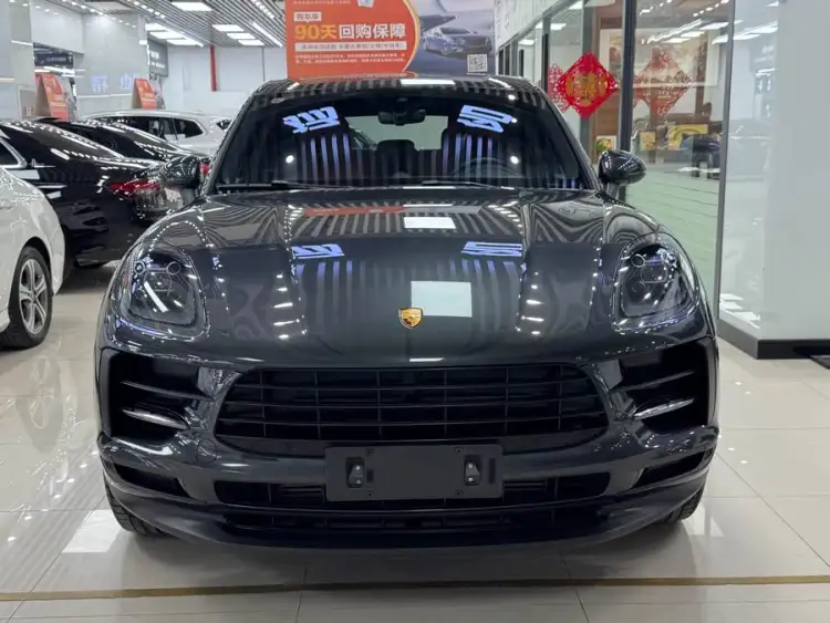 2022 Macan 2.0T