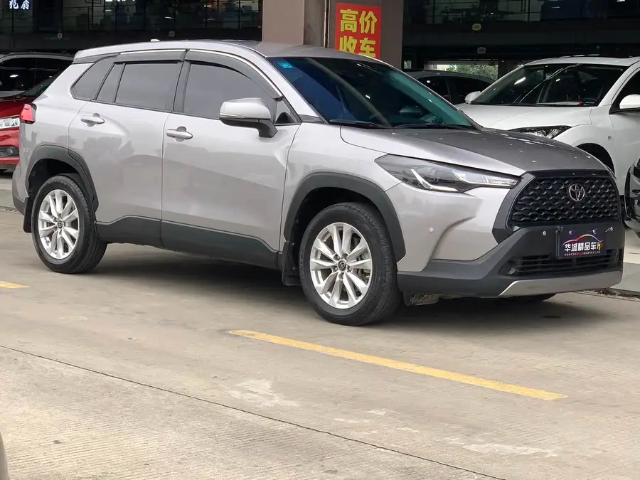 Corolla Cross 2022 2.0L Pioneer Edition