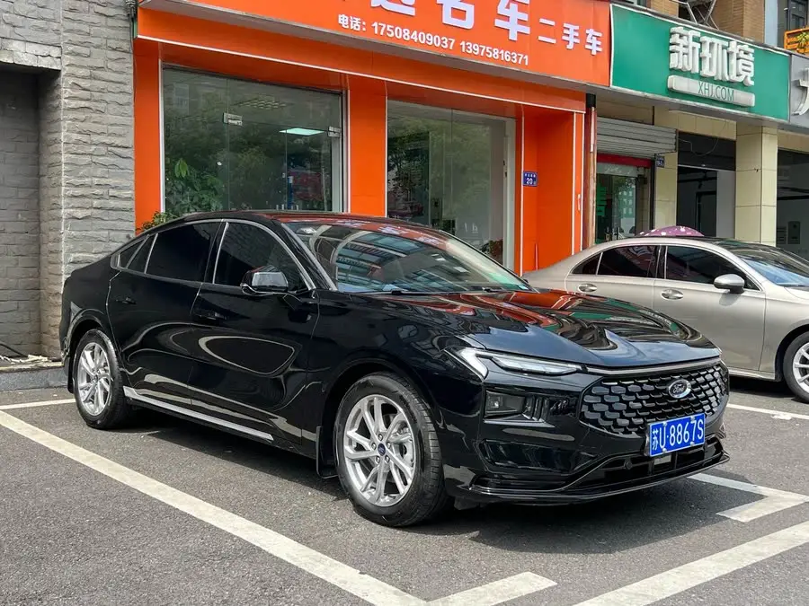 2022 Ford Mondeo EcoBoost 245 Titanium