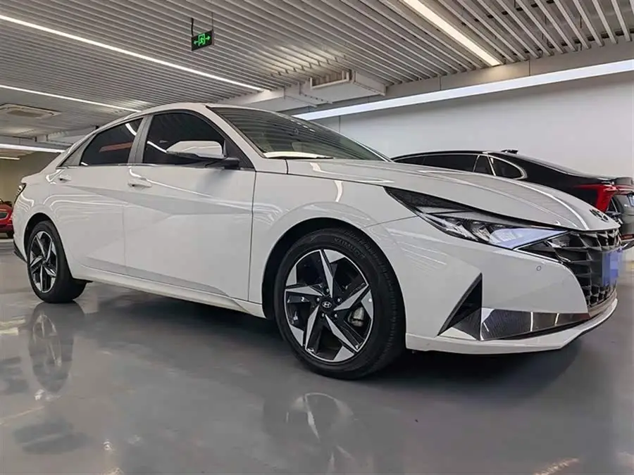 إلنترا 2022 1.5 لتر CVT GLX إصدار النخبة