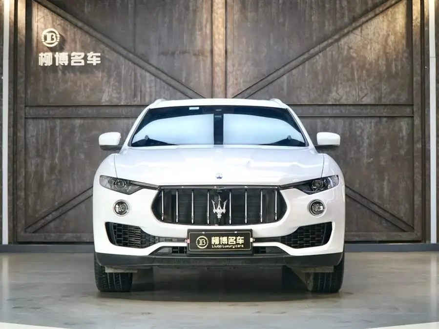 Levante 2021 3.0T Standard Version