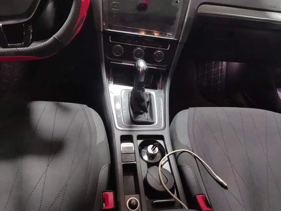 جولف 2020 إصدار الحب 280TSI DSG مريح