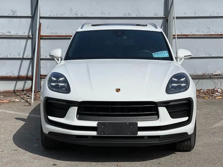 2022 Macan 2.0T