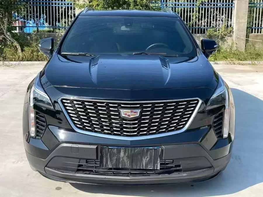 كاديلاك XT4 2021 28T دفع ثنائي رائد