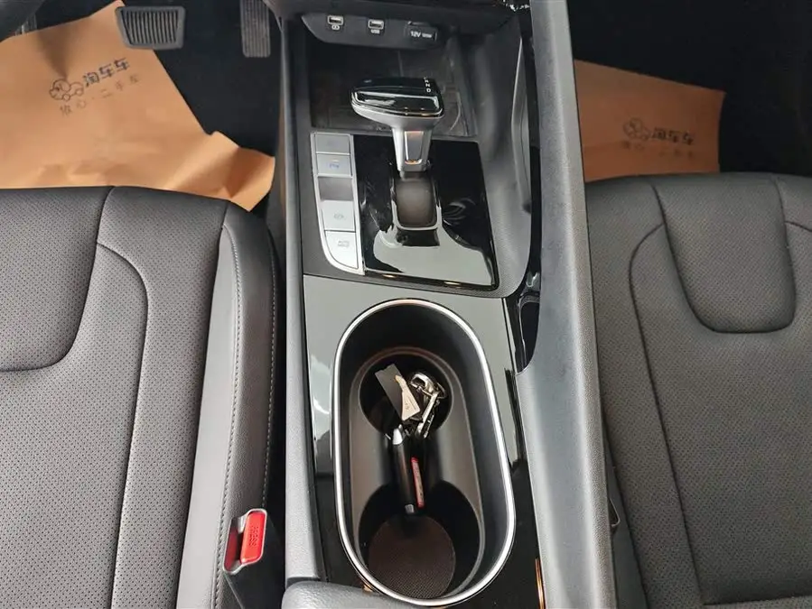 إيلانتر 2022 1.5 لتر CVT LUX بريميوم