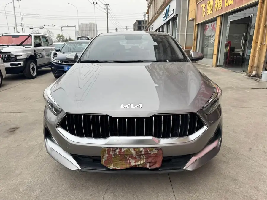 كيا K3 2021 1.5L CVT النسخة العصرية