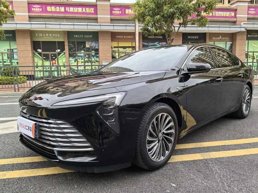 بويك لاكروس 2023 28T إصدار استمتع