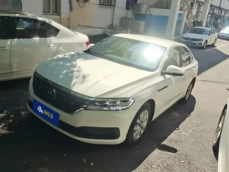 Lavida 2022 1.5L Automatic Stylish Version