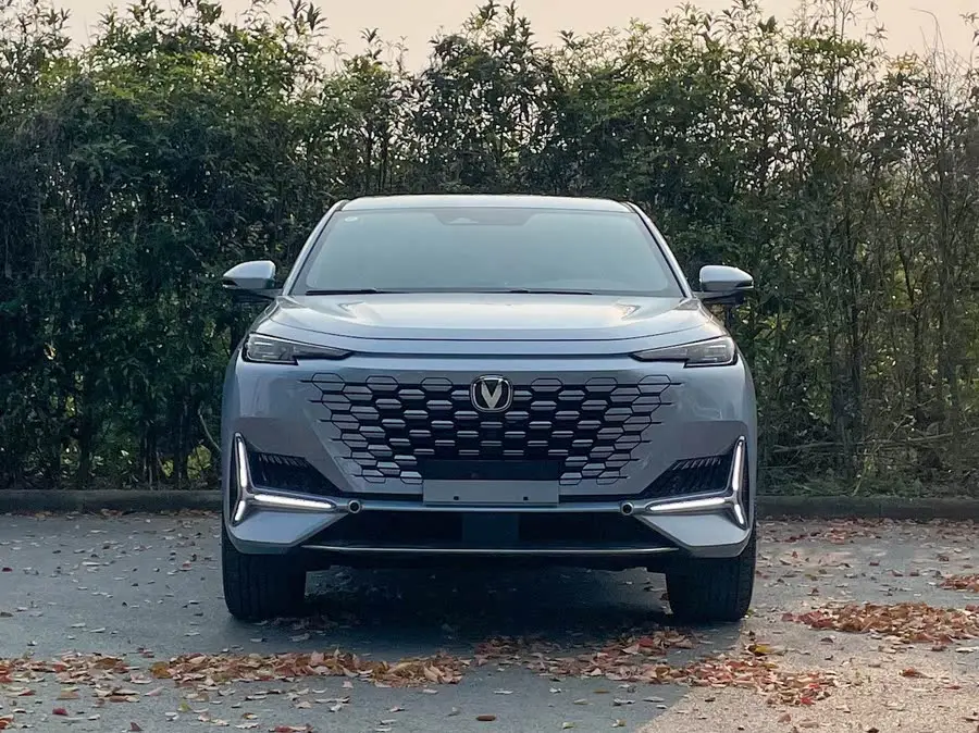 Changan UNI-K 2023 2.0T Two-Wheel Drive Delight Version