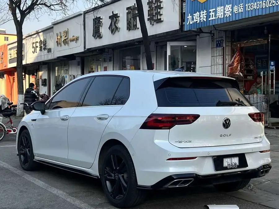 Golf 2023 Model 280TSI DSG R-Line Lite