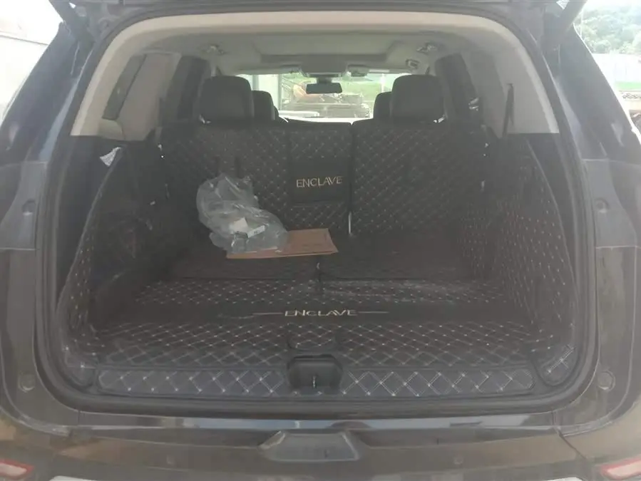 إنفيجن 2022 652T Premium AWD 7 مقاعد