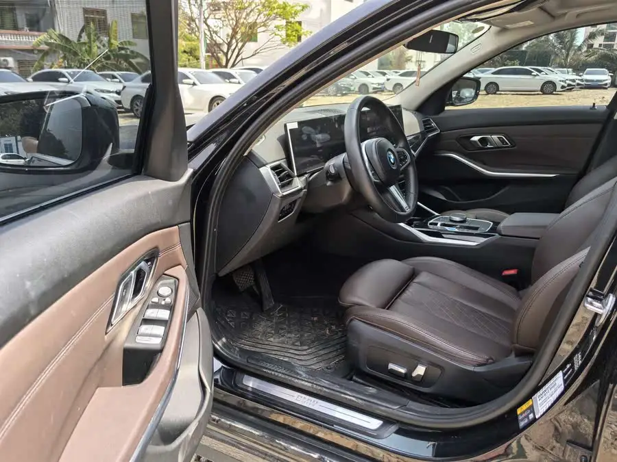 بي إم دبليو i3 2022 eDrive 35 L