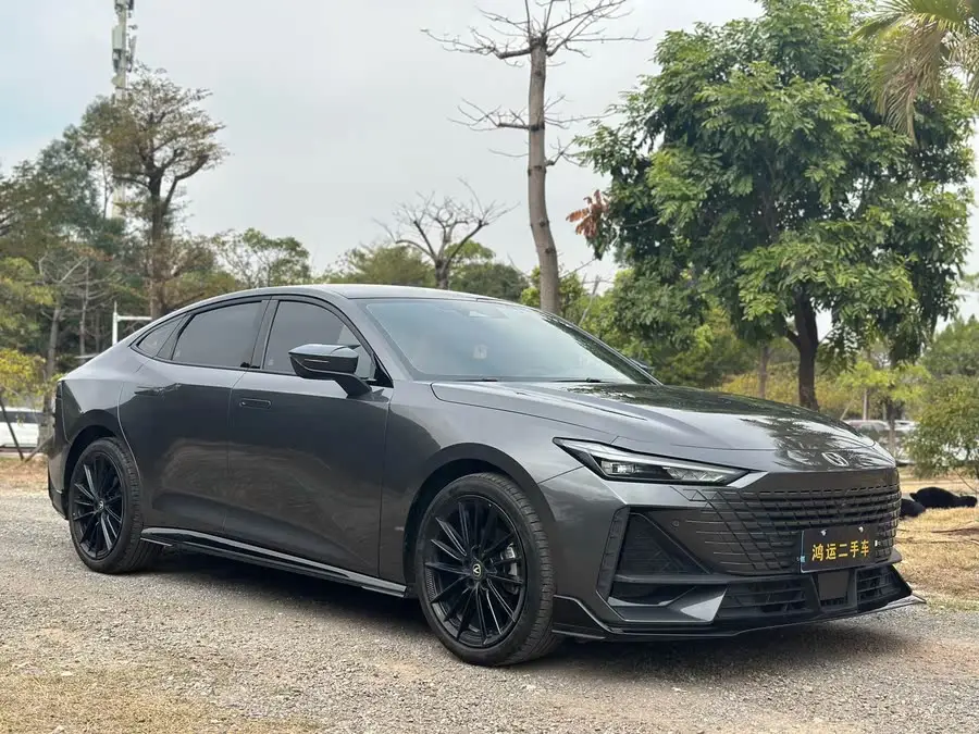 Changan UNI-V 2023 1.5T Sport Version