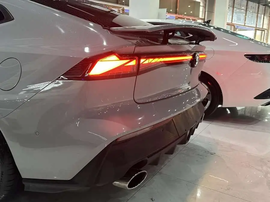 Changan UNI-V 2022 1.5T Sport Edition