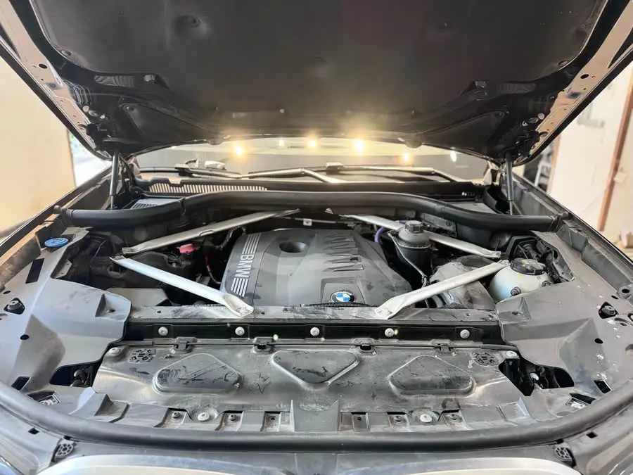 BMW X7 2023 xDrive40i Luxury Package