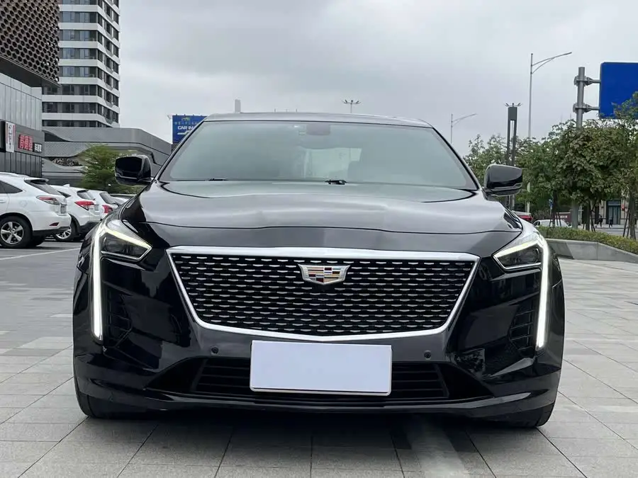 كاديلاك CT6 2021 28T النخبة