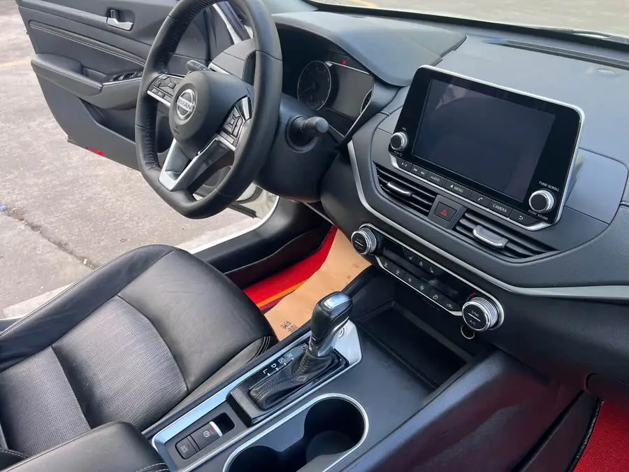 تينلاي 2020 موديل 2.0T XL Upper AD1 نسخة الملاحة الذكية