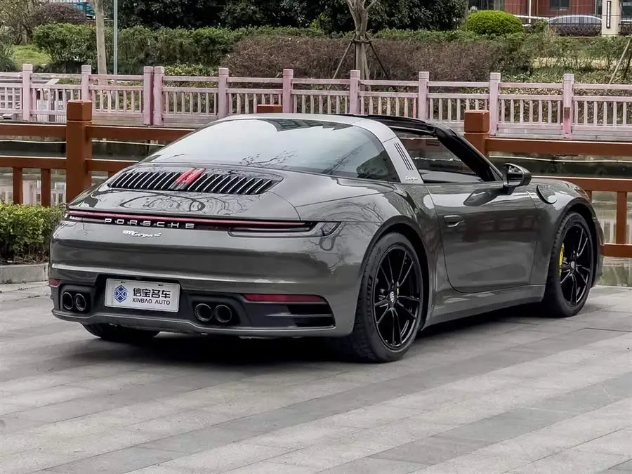 Porsche 911 2022 Targa 4 3.0T