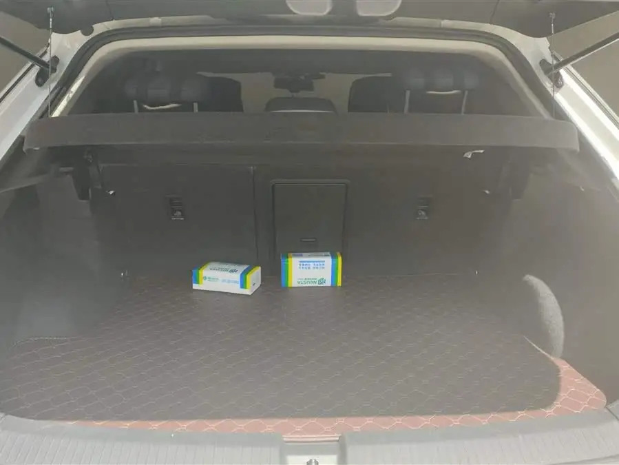 T-ROC 2020 280 TSI DSG دفع ثنائي مستوى الدخول