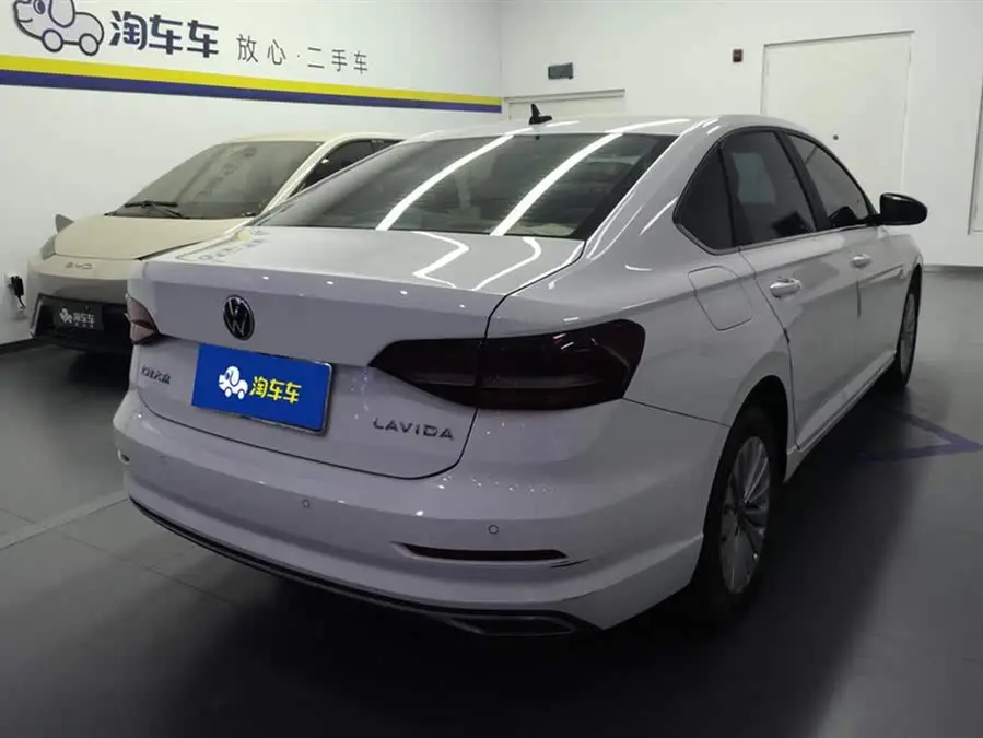 Lavida 2021 1.5L Automatic Comfort Version