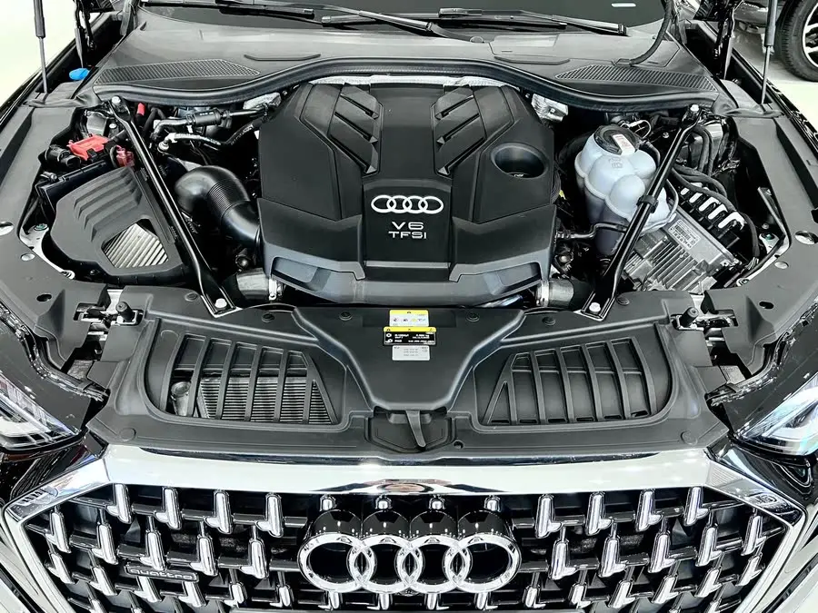 Audi A8 2024 A8L 55 TFSI quattro Flagship