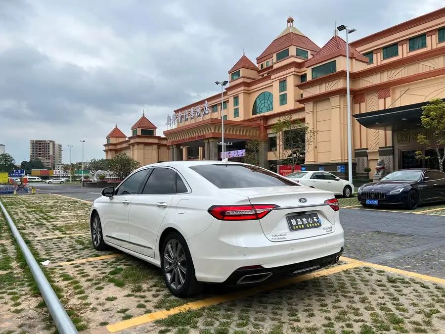 Taurus 2019 EcoBoost 245 Premium