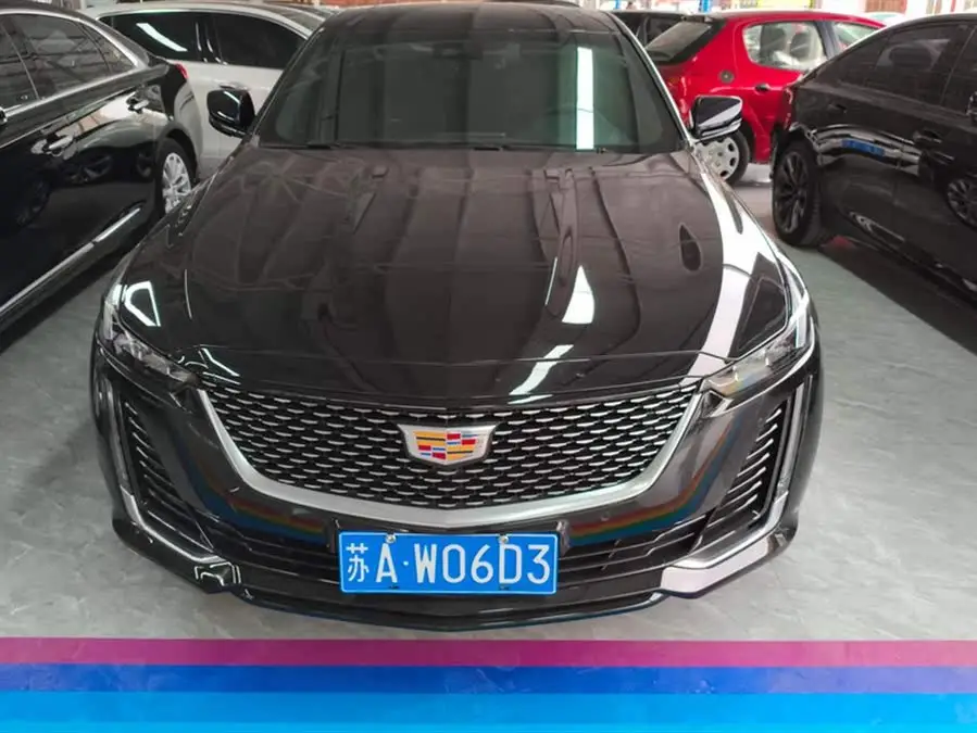 كاديلاك CT5 2022 28T الفاخرة