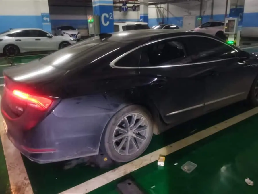 بويك لاكروس 2022 652T فاخرة