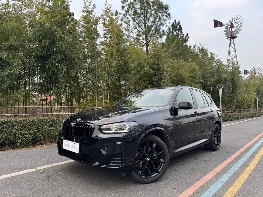 BMW X3 2023 xDrive30i Luxury M Night Package