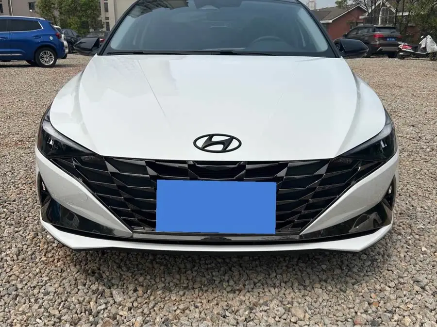 إيلانتر 2022 1.5L CVT LUX النسخة الممتازة