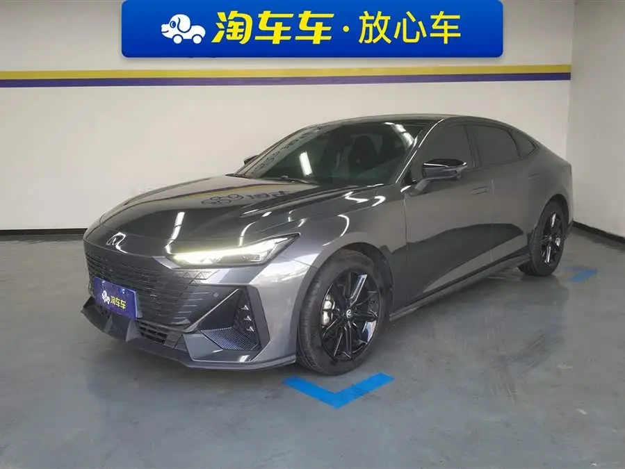 Changan UNI-V 2023 1.5T Premium