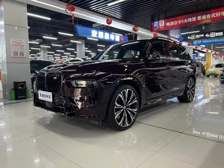 BMW X7 2023 xDrive M60i