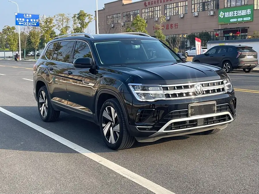 Tayron 2022 330 TSI Two-Wheel Drive Supreme Luxury Edition