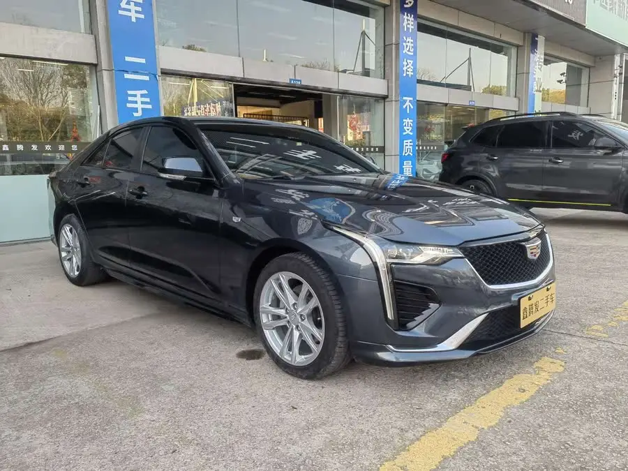 Cadillac CT4 2022 28T Luxury