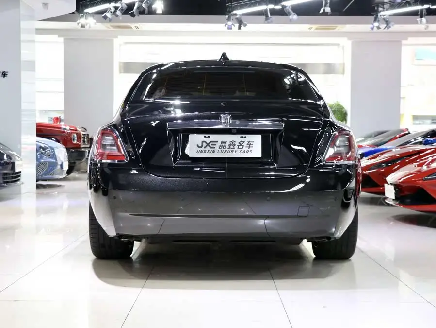 غوست 2021 6.7T النسخة ذات قاعدة العجلات الطويلة