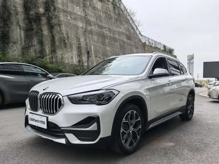 BMW X1 2022 sDrive20Li Luxury Edition