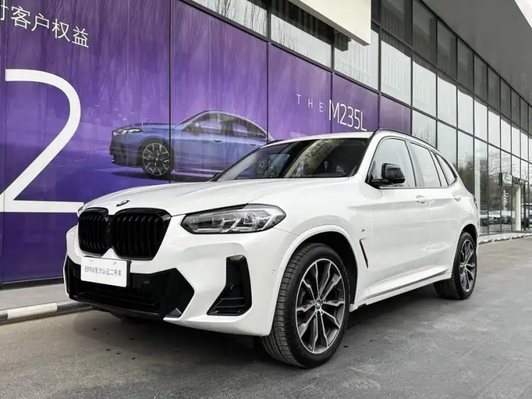 BMW X3 2023 xDrive30i Leadring M Blackout Package