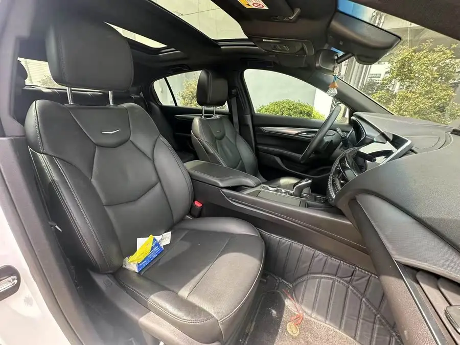 Cadillac CT5 2022 28T Luxury (Standard Version)