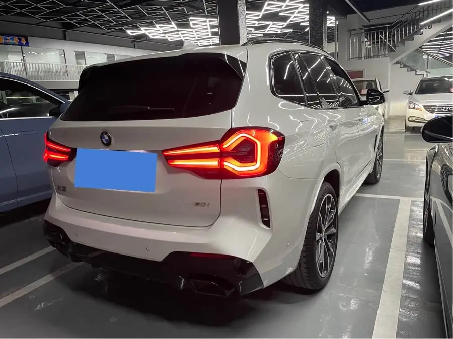 BMW X3 2023 xDrive30i Leading M Night Package