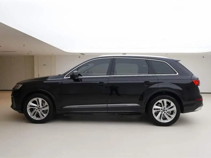 Audi Q7 2021 55 TFSI quattro S line Sport