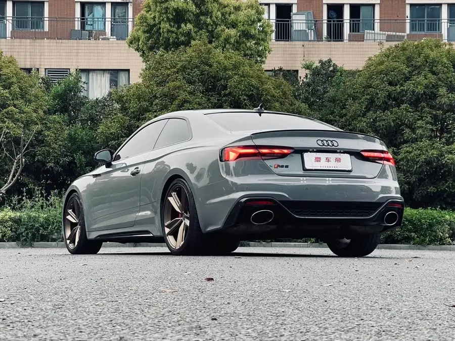 Audi RS 5 2022 RS 5 2.9T Coupe Dark Gold Edition