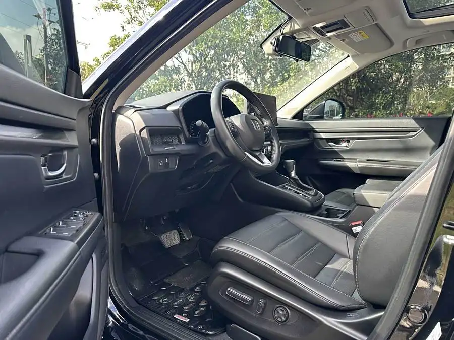 Honda CR-V 2023 240TURBO FWD Sport Version 5-seater