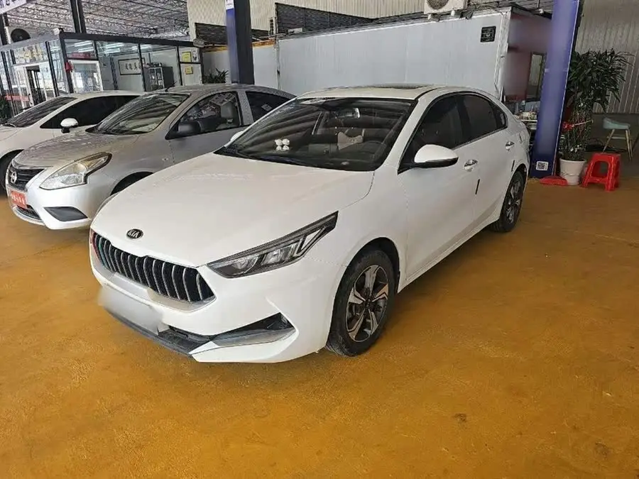 كيا K3 2019 1.5L CVT إصدار الاتصال الذكي