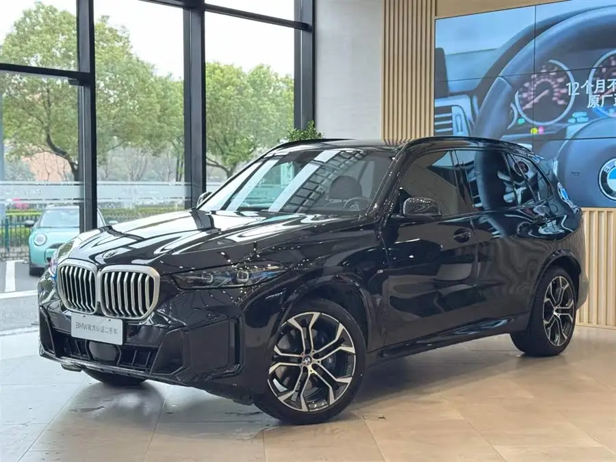 BMW X5 2023 xDrive 40Li Exclusive M Sport Night Package
