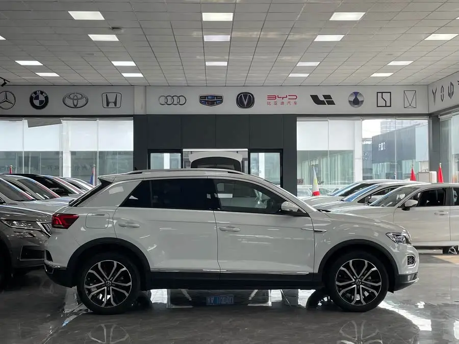 T-ROC 2021 Model Facelift 280 TSI DSG 4WD Luxury Intelligent Connectivity Edition