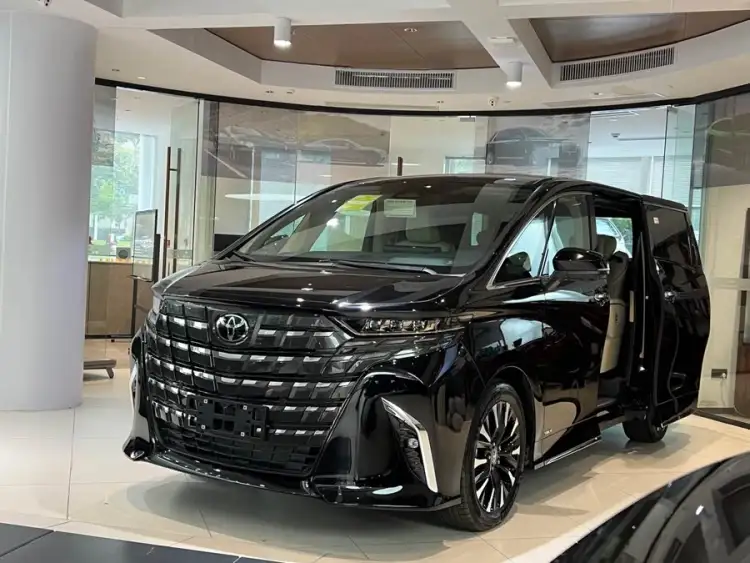 Alphard 2024 Dual Engine 2.5L Premium Version
