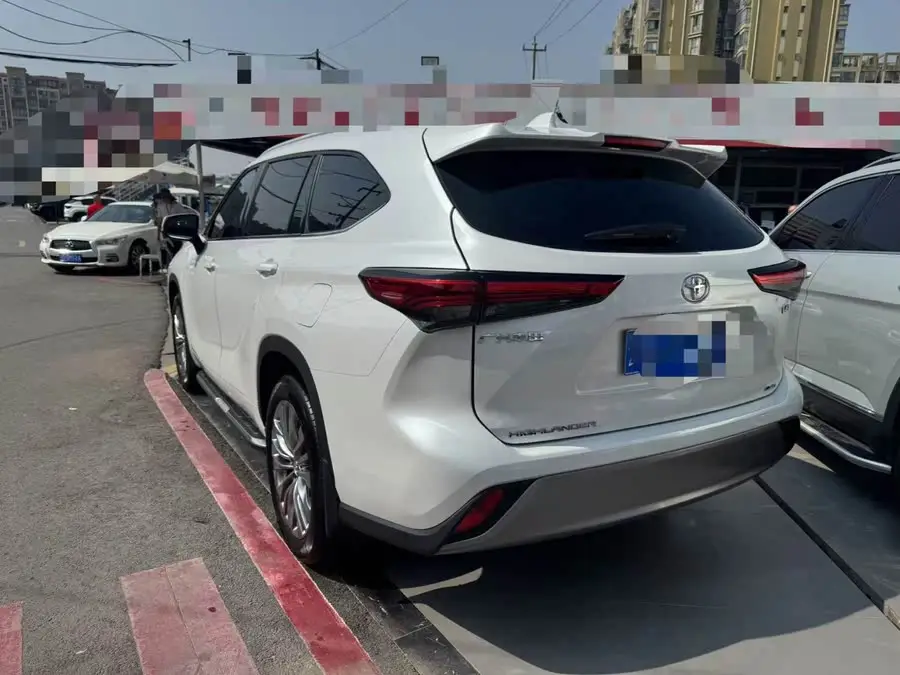 هايلاندر 2024 380T نسخة فاخرة مع دفع رباعي 7 مقاعد