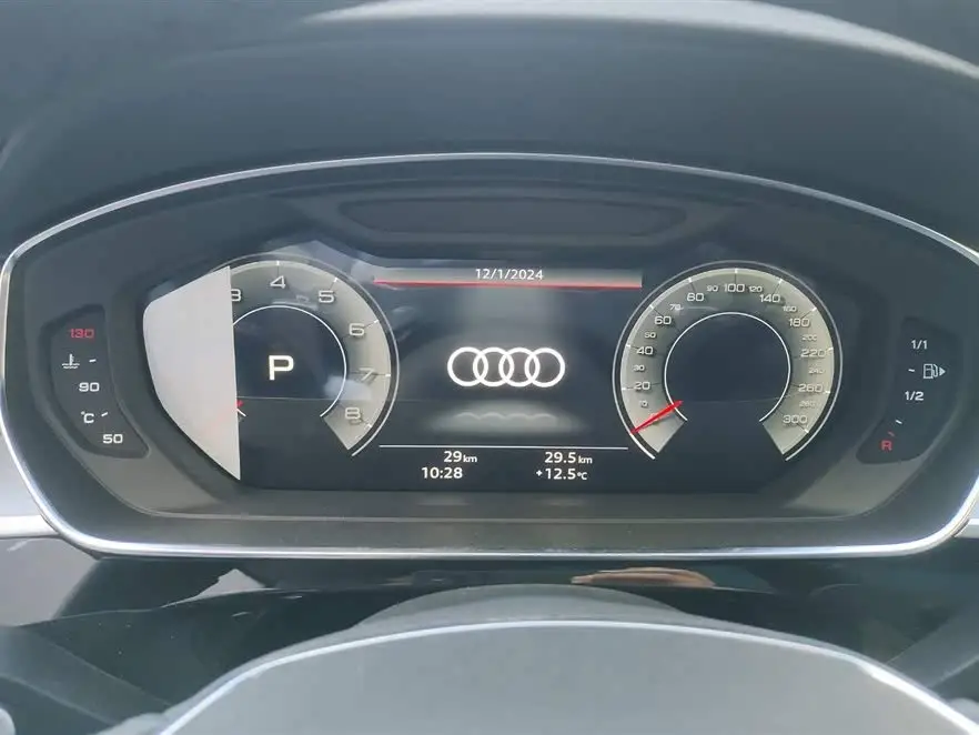 أودي A8 2025 A8L 45 TFSI quattro فاخرة